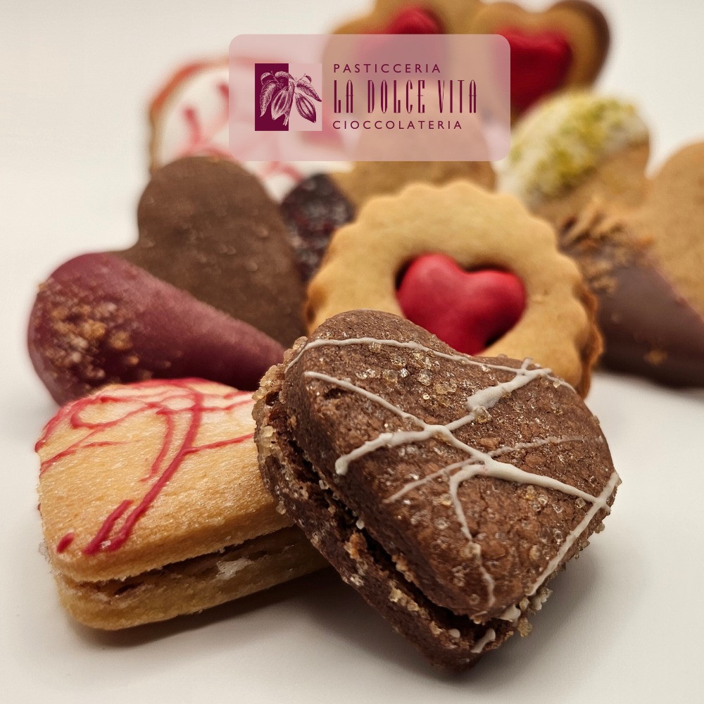 La Dolce Vita Pasticceria Vigevano Biscotti cuore